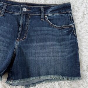 Silver Jeans Suki Shorts Women's Waist 40 Dark Wash Frayed Denim Casual Summer